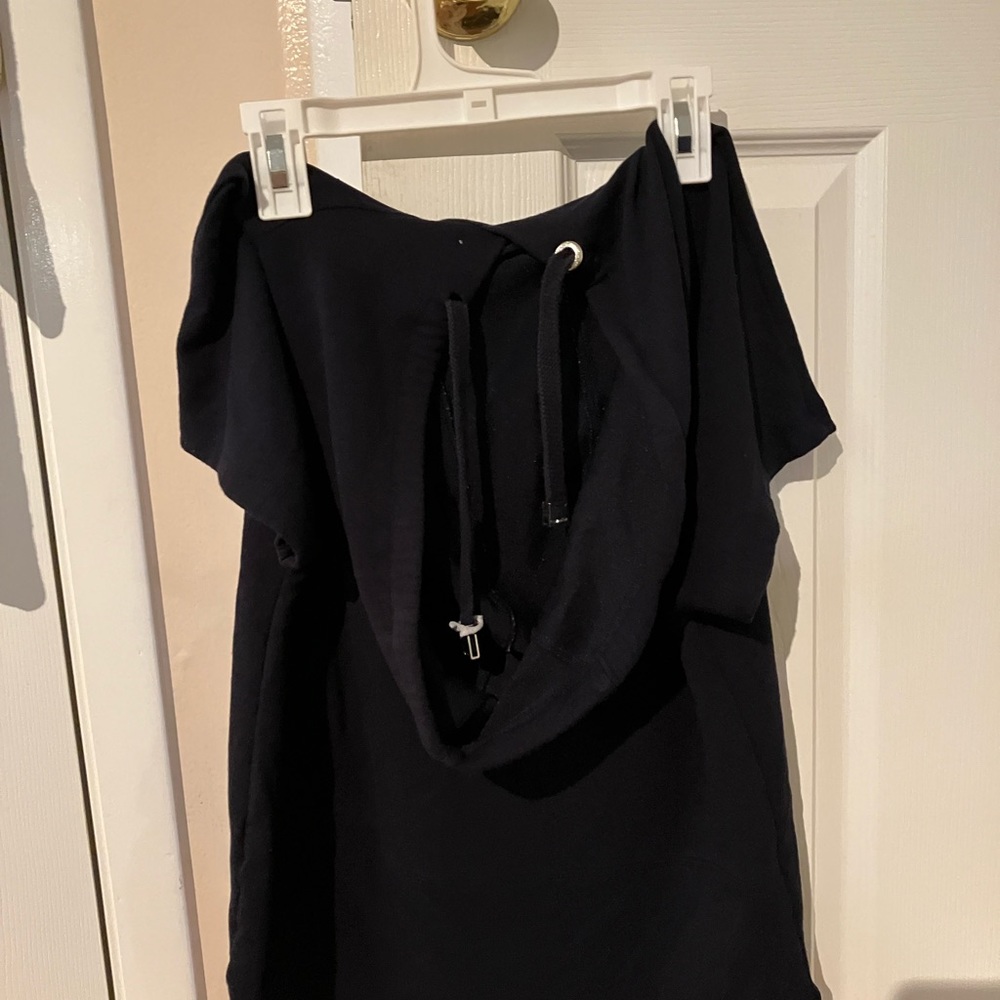 Brand: Calvin Klein 
Color: Dark Blue
Size: XS/ECH/TP